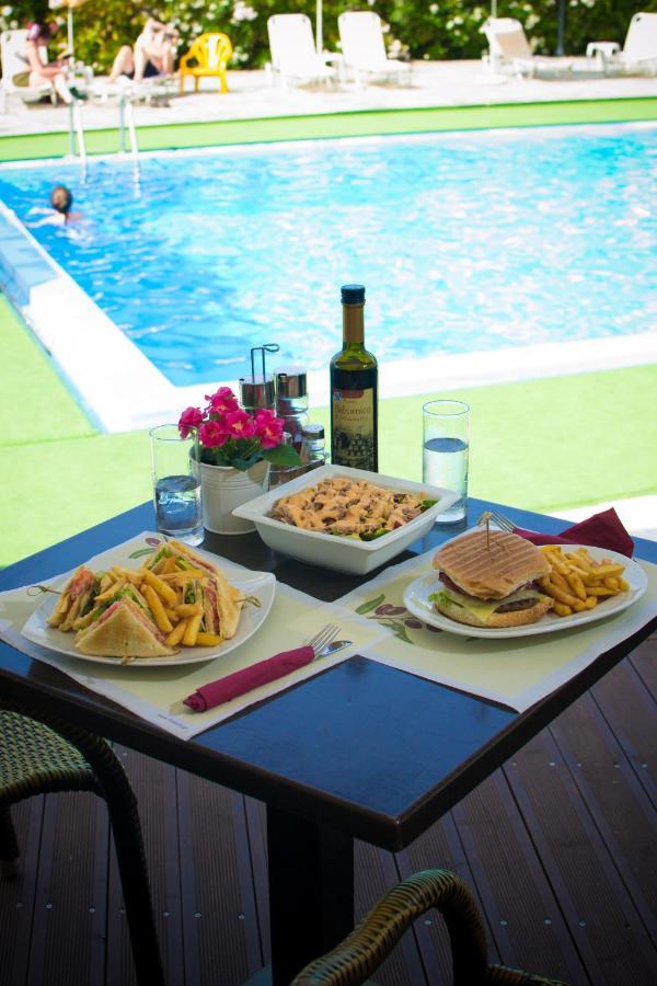 إيبسوس Margarita Aparthotel المظهر الخارجي الصورة