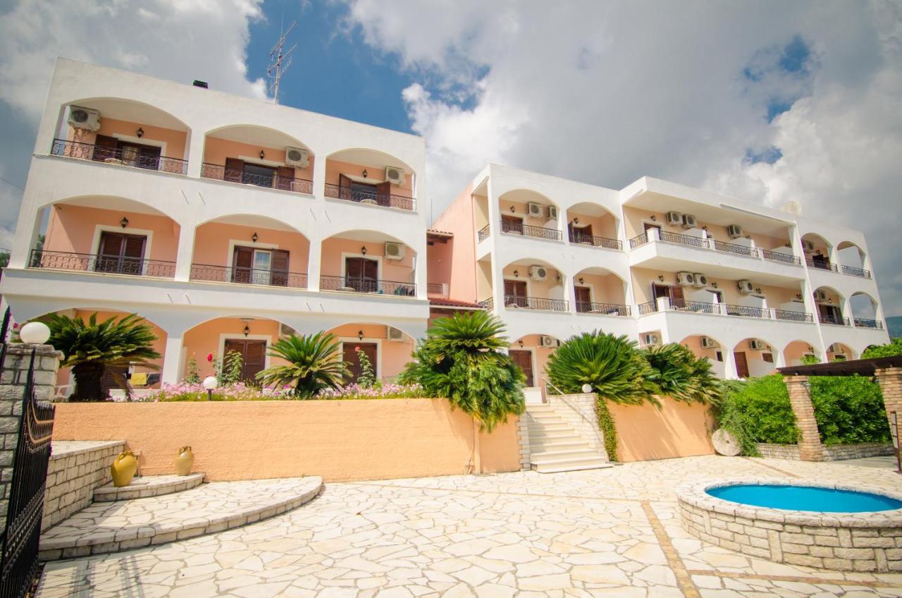 إيبسوس Margarita Aparthotel المظهر الخارجي الصورة