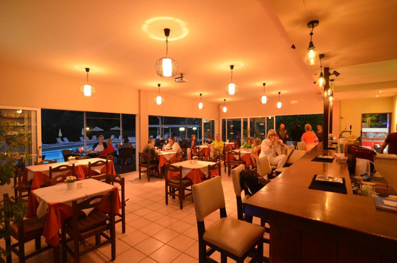 إيبسوس Margarita Aparthotel المظهر الخارجي الصورة
