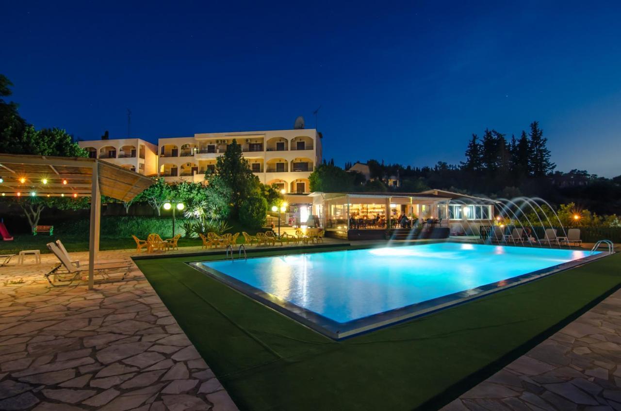 إيبسوس Margarita Aparthotel المظهر الخارجي الصورة