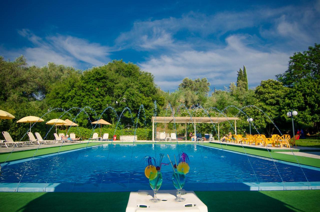 إيبسوس Margarita Aparthotel المظهر الخارجي الصورة